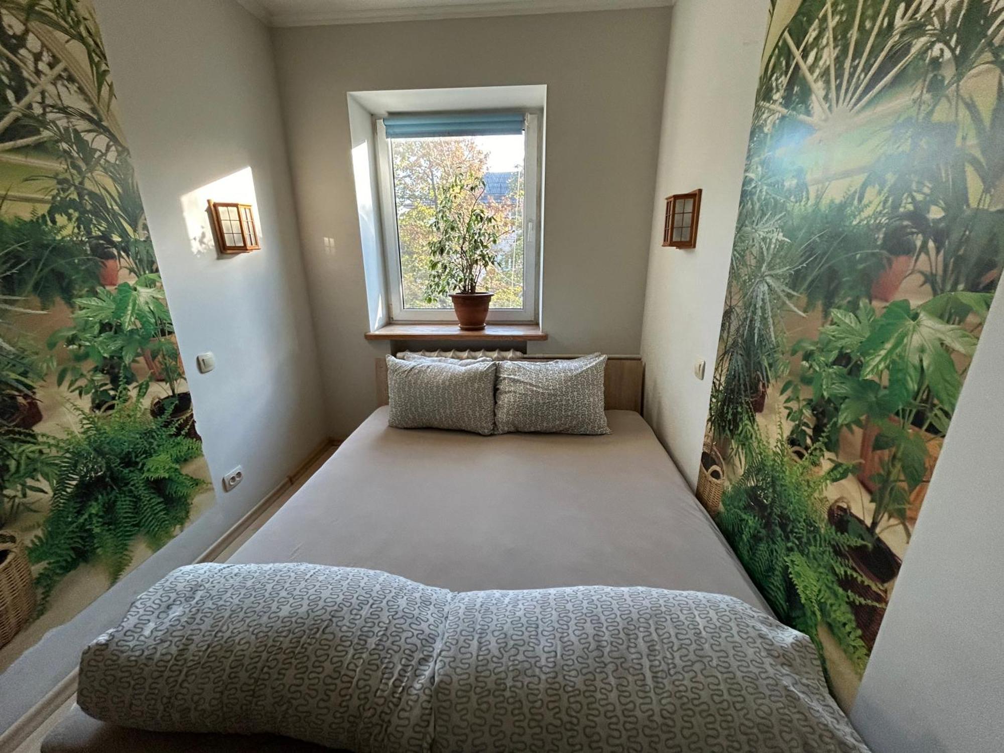 Three Bedroom Stepana Bandery Street Rivne Luaran gambar