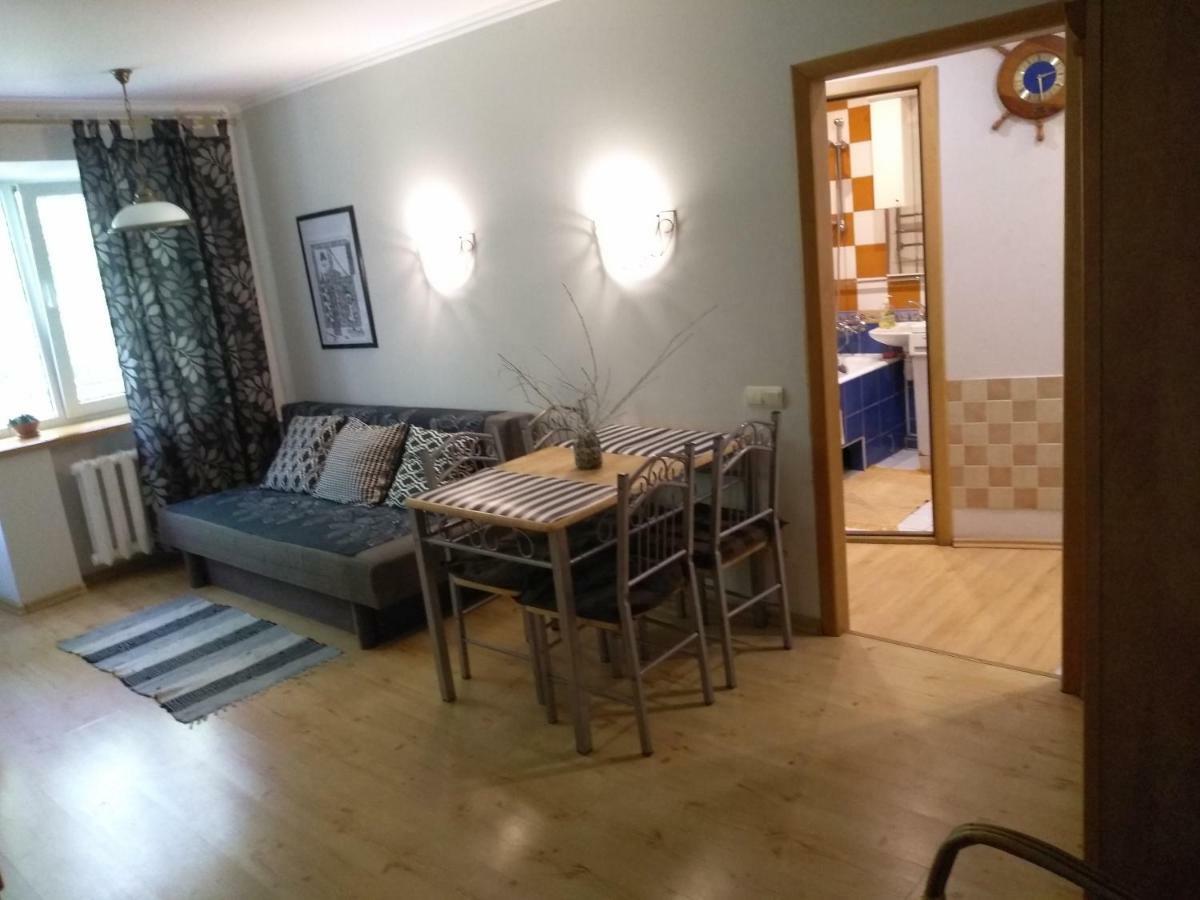 Three Bedroom Stepana Bandery Street Rivne Luaran gambar